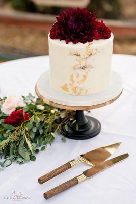 Carrot cake with cream cheese buttercream