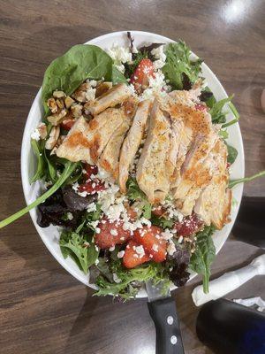 What a great find! My Strawberry Grilled Chicken Salad was delicious!