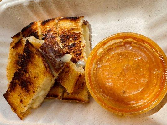 Grilled cheese dippers with tomato soup