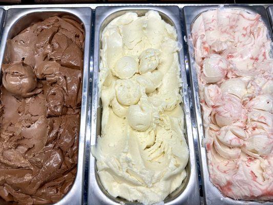 Blue Ribbon Chocolate, Vanilla Bean and Strawberry Ice Cream