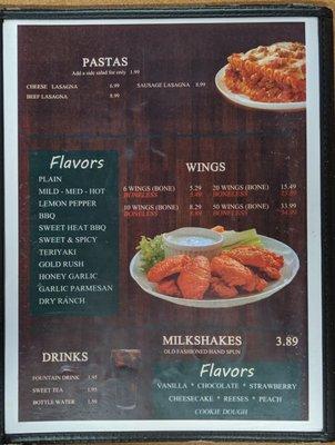 Menu pasta, wings, milkshakes