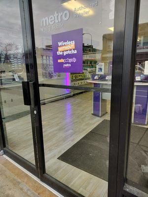 Metro pcs stores front inside and outside