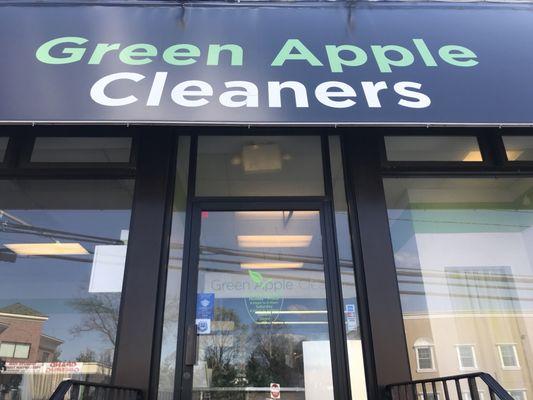 Green Apple Cleaners