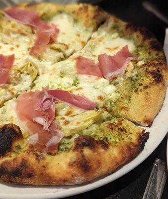 Carciofi e Pesto Pizza + Prosciutto