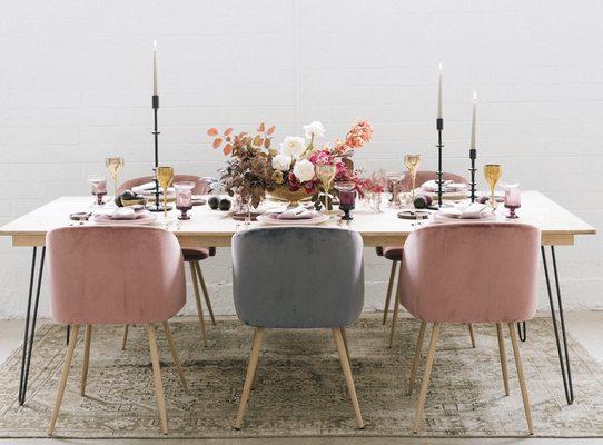 Dreamy tablescapes make even a Chipotle dinner fancy