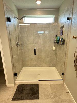 Orlando Frameless Shower Doors