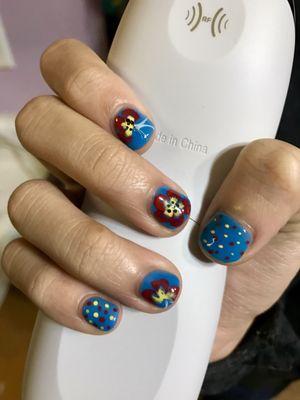 My sister's nails designed by Anna