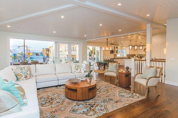 Cape Cod Home Staging by the beach | Home Stagers Warehouse