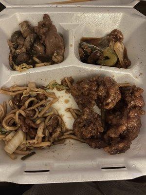 General Tso's Chicken Pork Lo Mein Mushroom Pork