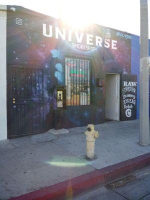 UNIVERSE SMOKE SHOP