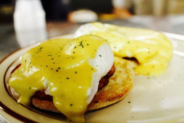 Eggs Benedict