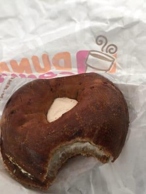 Difficult to eat cinnamon raisin bagel