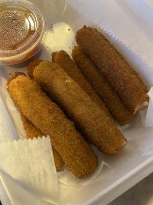 The mozzarella sticks are wicked good!!!!!