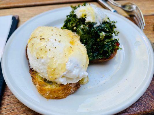 Ricotta + Kale Crostinis