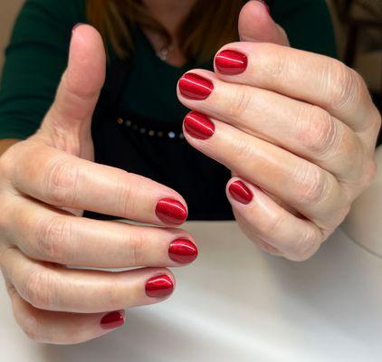 Soft gel overlay to strengthen nails