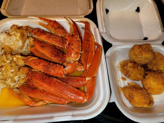 Crab legs, fried scallops