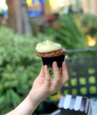 Carrot Walnut Cupcake