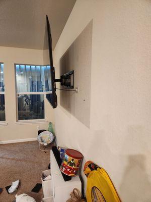 TV mounting can include hidden chord!