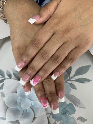 Pink & white  By Kasie