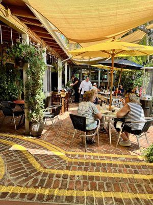 Outdoor Patio Dining