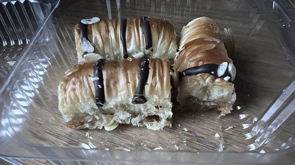 Chocolate baklava