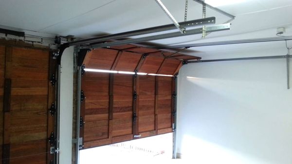 Garage door repair services