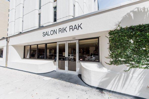 Rik Rak Salon 1