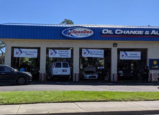 SpeeDee Oil Change & Auto Service