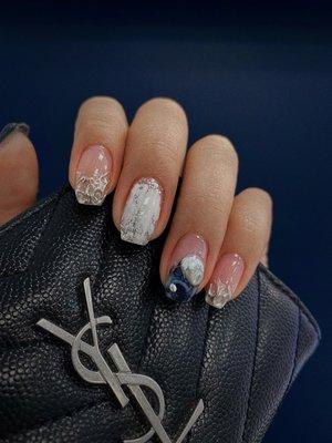 Gel nail art