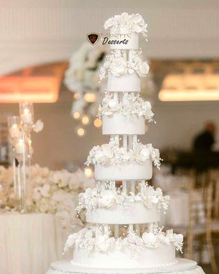 L'esti's Desserts is proud to offer luxurious wedding cakes that will make your big day even more special.