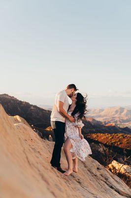 Amazing engagement session, full of movement, raw love and real connection.