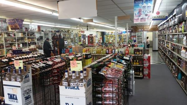 Amuny's Liquor & Deli