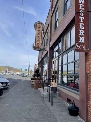 Cute historic building in downtown Pendleton