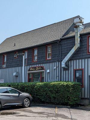 Outside, side view of the restaurant.