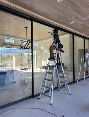 Clear San Diego Window Washing