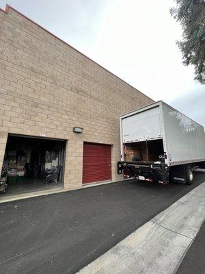 Unloading to the storage unit