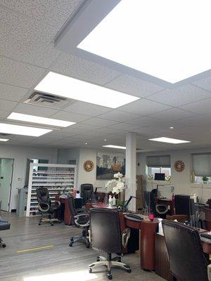 Salon and nail tables