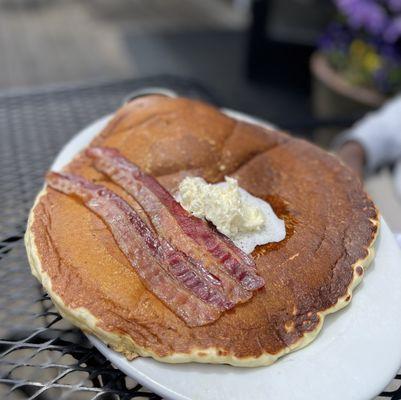 Ricotta and sourdough pancake