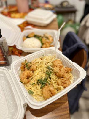 Coconut cream linguini with fried shrimp is so yum!