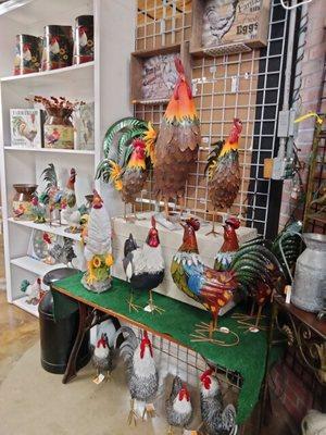 Excellent rooster decor!