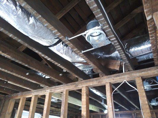 Old House Conversion to R-8 Ductwork