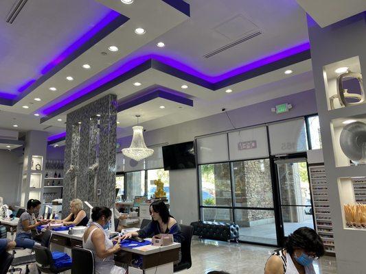 Pretty salon