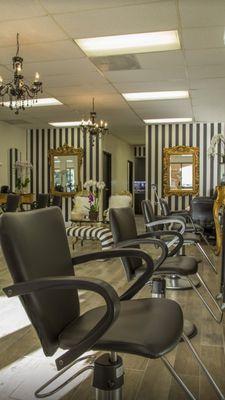 La Jolie Hair Studio