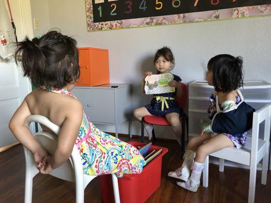 Reading to each other in Mandarin