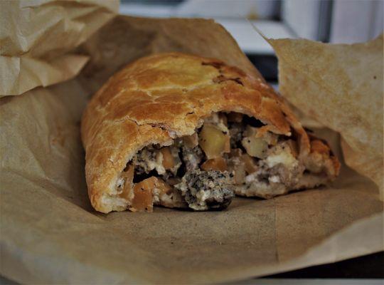 The Steak & Blue Pasty... Delicious!!!