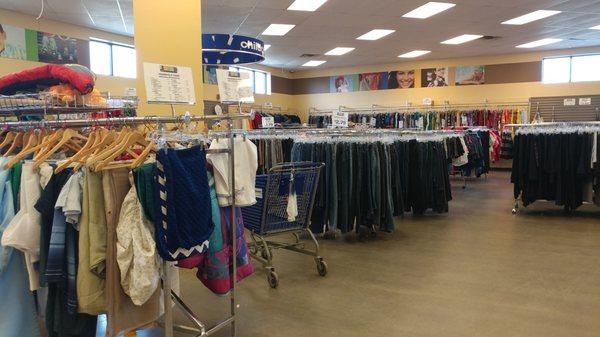 Goodwill on Mount Holly-Huntersville Road