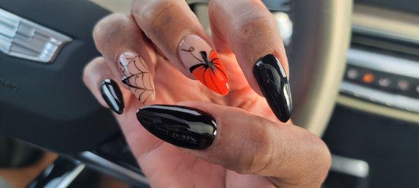 Halloween Nails by Tee