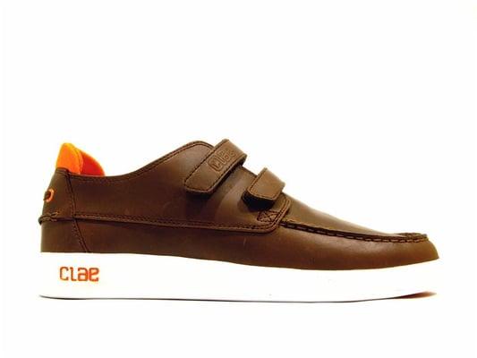 Clae | Cousteau's in Umber