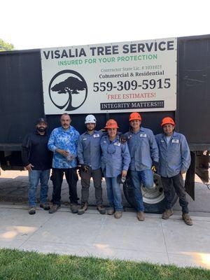 Visalia Tree Service Crew