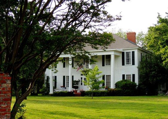 Restored Historic Home built in 1850. Only 45 minutes from downtown Dallas